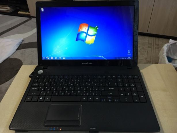 Фото 3. Надежный ноутбук Acer eMachines E732(4ядра 4 гига батарея 2часа)