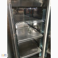Продам холодильный шкаф Zanussi бу