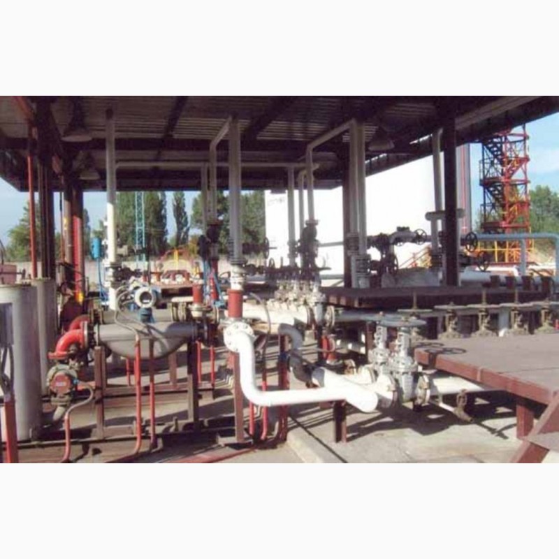 Фото 4. Комплектующие для нефтедобывающего оборудования : насосные станции склада ГСМ