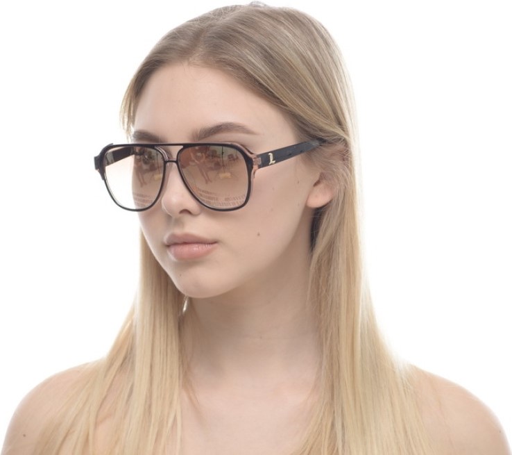 Фото 5. Женские солнцезащитные очки
