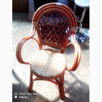 Кресла б/у лоза коричневого цвета