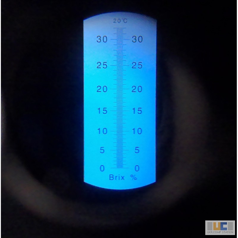 Фото 5. Портативный рефрактометр RHB-32ATC Brix (Сахароза от 0 до 32 %)