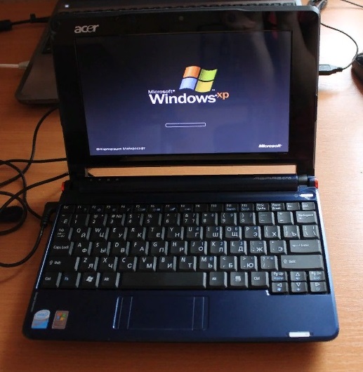 Фото 2. Маленький, производительный нетбук Acer Aspire ZG5. (батарея 1, 5часа)