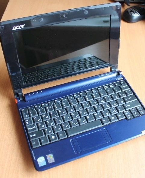 Фото 3. Маленький, производительный нетбук Acer Aspire ZG5. (батарея 1, 5часа)