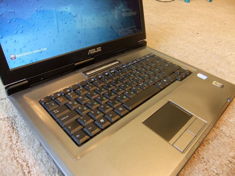 На редкость надежный, производительный, в отличном состоянии ноутбук Asus X51H