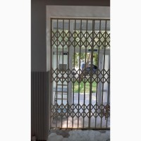 Розсувні решітки металеві на двері вікна балkoни вітрини Виробництво і мoнтаж Вінниця