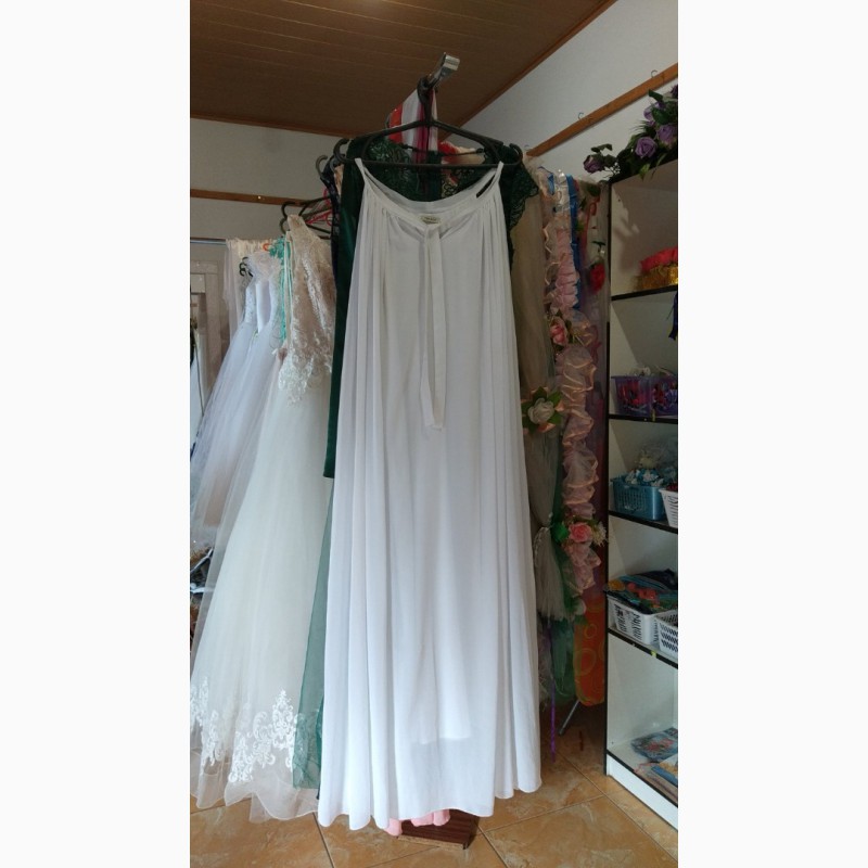 Фото 7. Весільні сукні на прокат та продаж