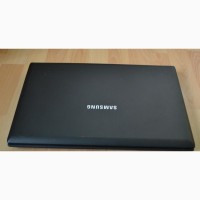 Ноутбук с большим экраном 17, 3 Samsung E271 в идеальном состоянии