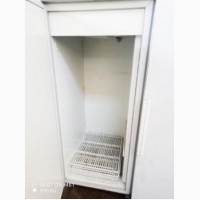 Шкаф холодильный Polair ШХ-1, 4 б/у двухдверный белого цвета