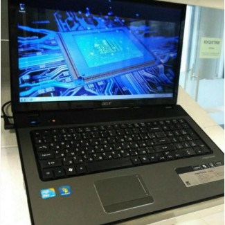 Игровой ноутбук Acer Aspire 7741G в идеальном состоянии(Танки идут легко)