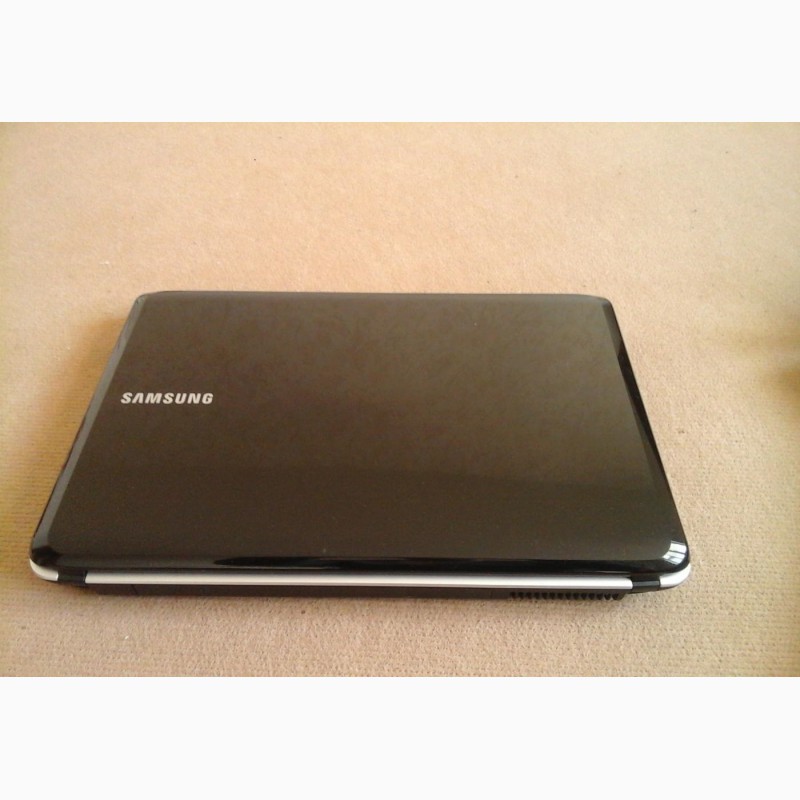 Фото 2. Мощный 2-х ядерный ноутбук Samsung RV508