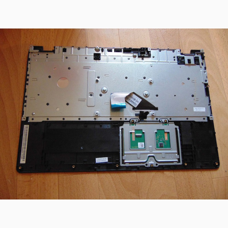 Фото 3. Верхняя крышка с клавиатурой и тачпадом ноутбука Acer Aspire E15 Start ES1-512