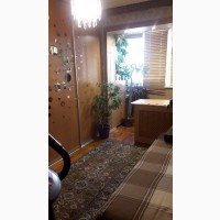 Продам 2-х кімнатну власну квартиру ( Район Героїв Крут - Шевченко
